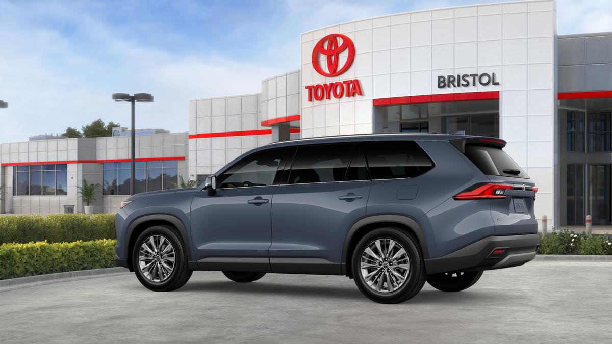 New 2026 Toyota Grand Highlander Platinum image 13