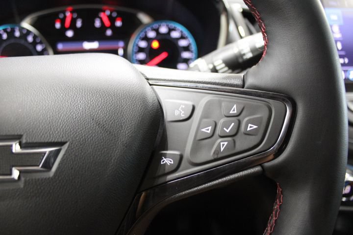 Used 2023 Chevrolet Equinox RS w/ RS Leather Package AWD/4WD image 36
