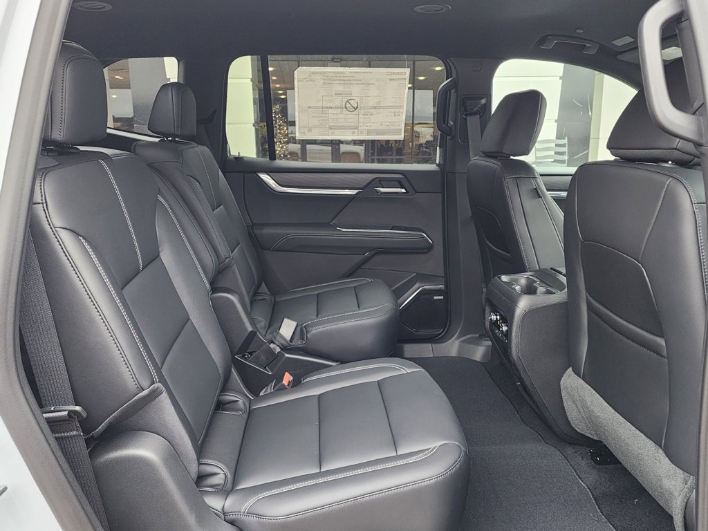 New 2026 GMC Acadia Elevation image 45