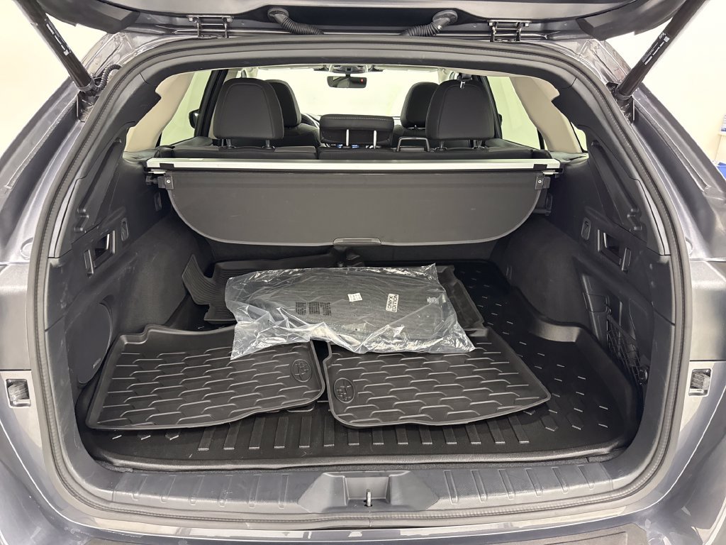Certified 2024 Subaru Outback Onyx Edition XT AWD/4WD image 27