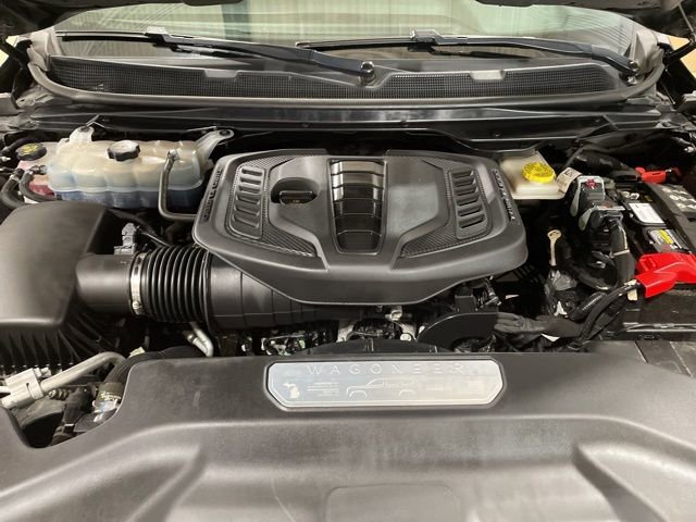 Used 2024 Jeep Wagoneer L Series II w/ Flexible Seating Group image 34