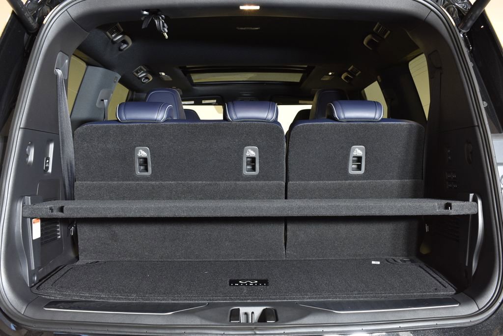 New 2026 INFINITI QX80 4WD w/ Sport Exterior Package image 29