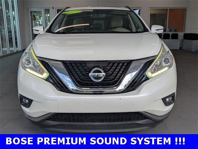 Used 2017 Nissan Murano SV w/ Premium Plus Package image 2