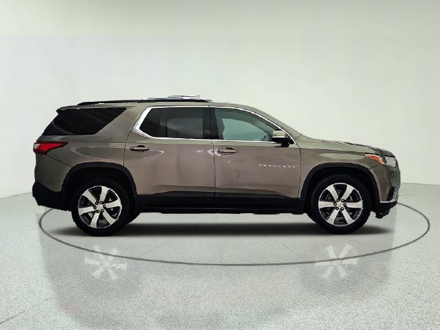 Used 2019 Chevrolet Traverse LT w/ LT Premium Package FWD image 7