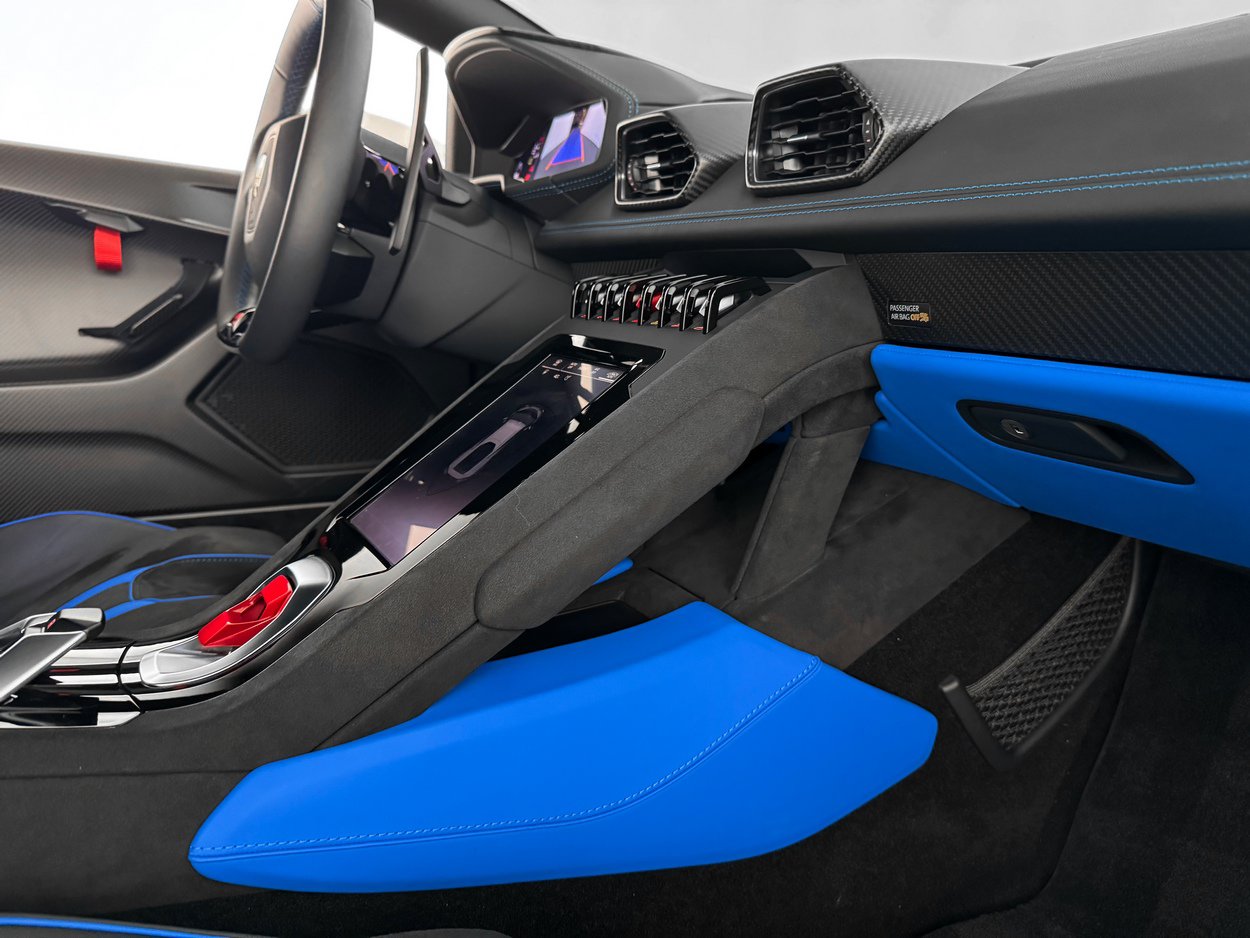 Used 2023 Lamborghini Huracan Tecnica RWD image 29