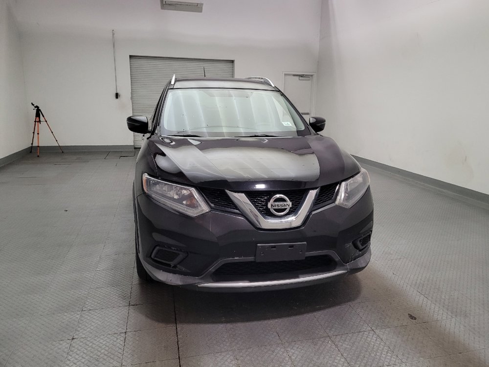 Used 2016 Nissan Rogue S w/ Appearance Package AWD/4WD image 14