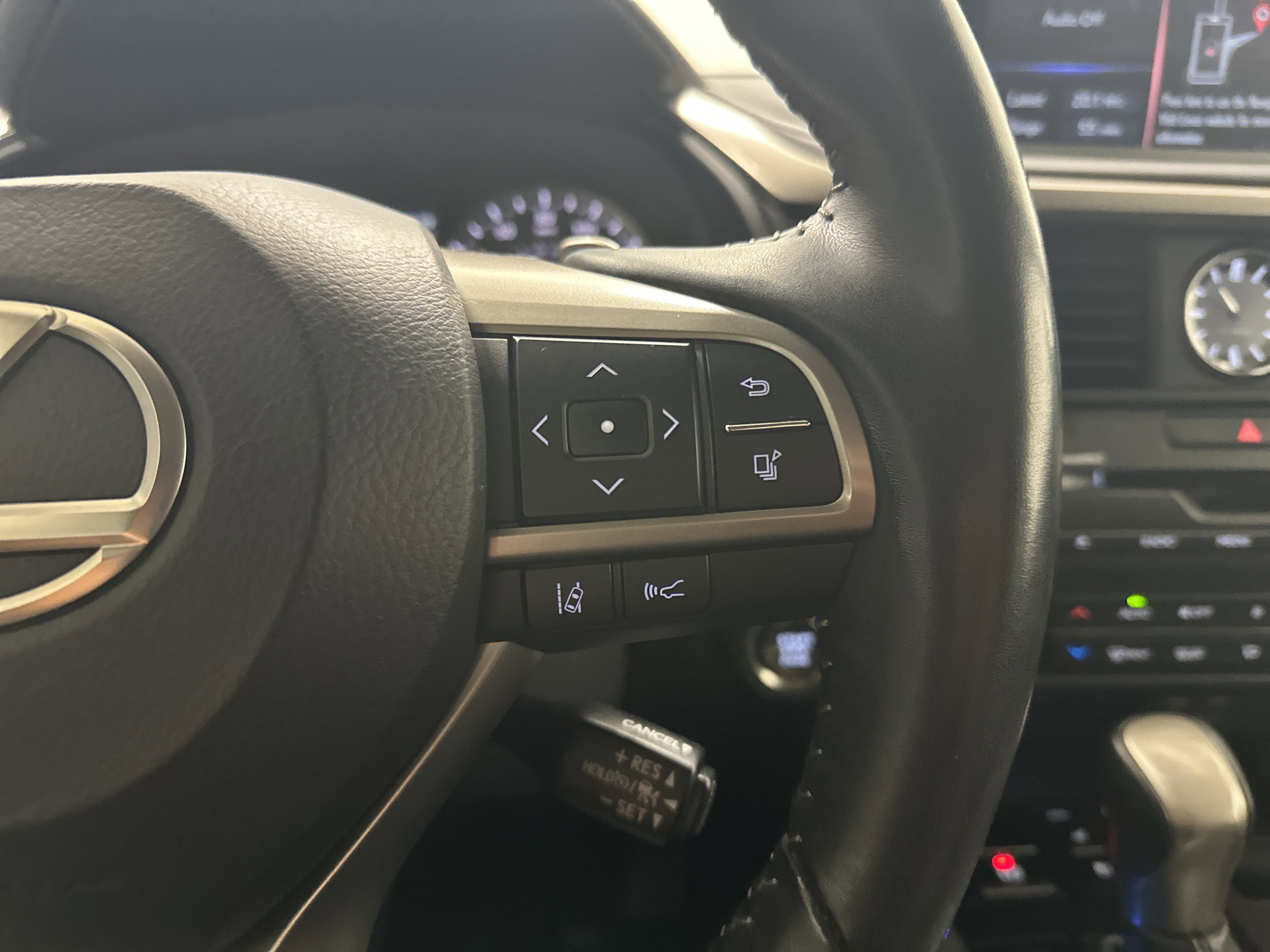 Certified 2022 Lexus RX 350 AWD w/ Premium Package image 20