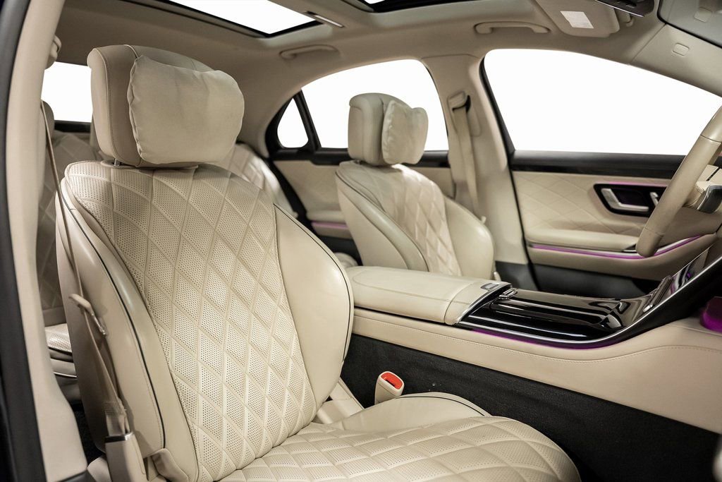 Used 2022 Mercedes-Benz S 580 4MATIC Sedan image 32