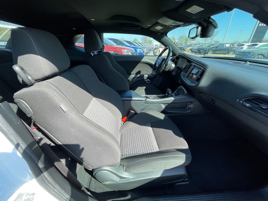 Used 2022 Dodge Challenger R/T w/ Blacktop Package image 24
