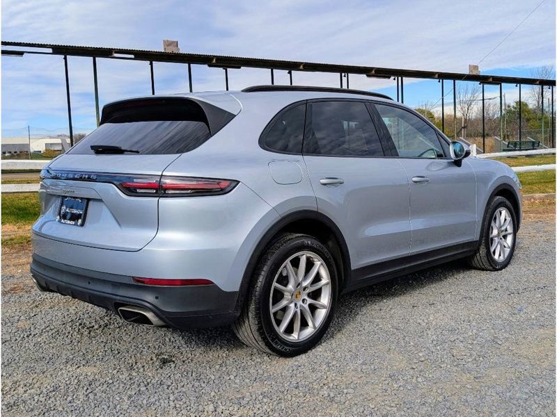Used 2020 Porsche Cayenne image 7