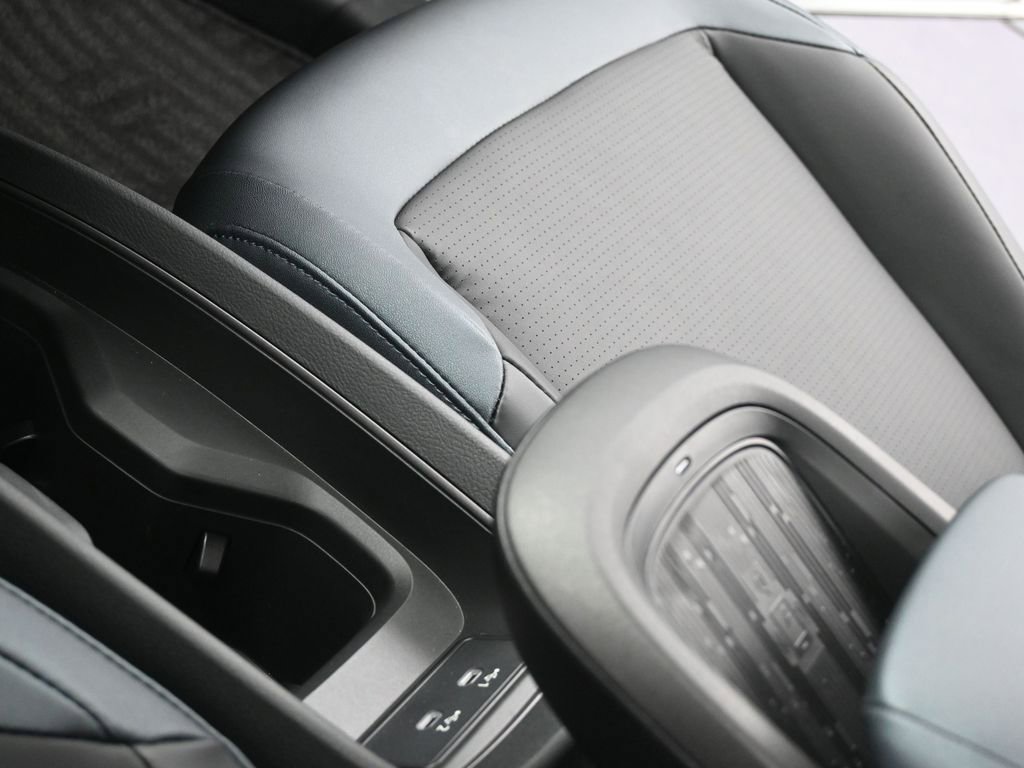 New 2026 Nissan Leaf SV+ w/ Floor Mat Package (SV+) image 14