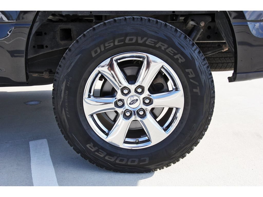 Used 2019 Ford F150 XLT w/ Equipment Group 302A Luxury AWD/4WD image 32