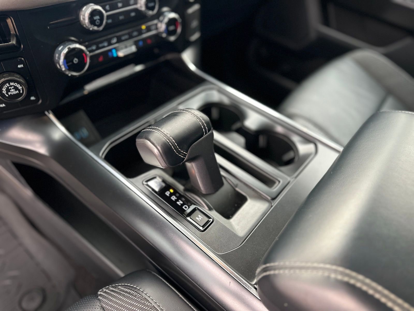 Used 2022 Ford F150 Raptor image 31