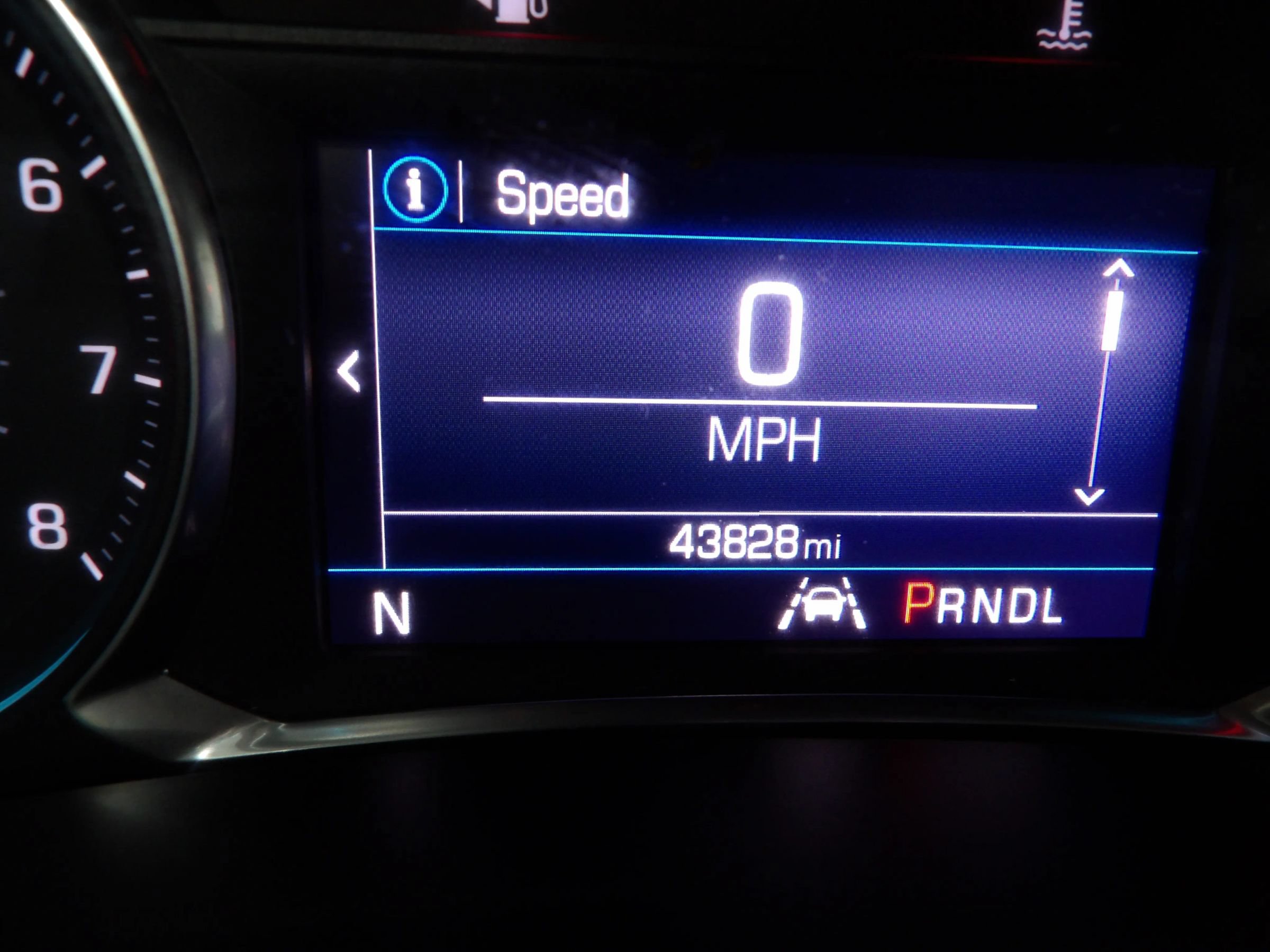 Used 2020 Chevrolet Equinox LT FWD image 18