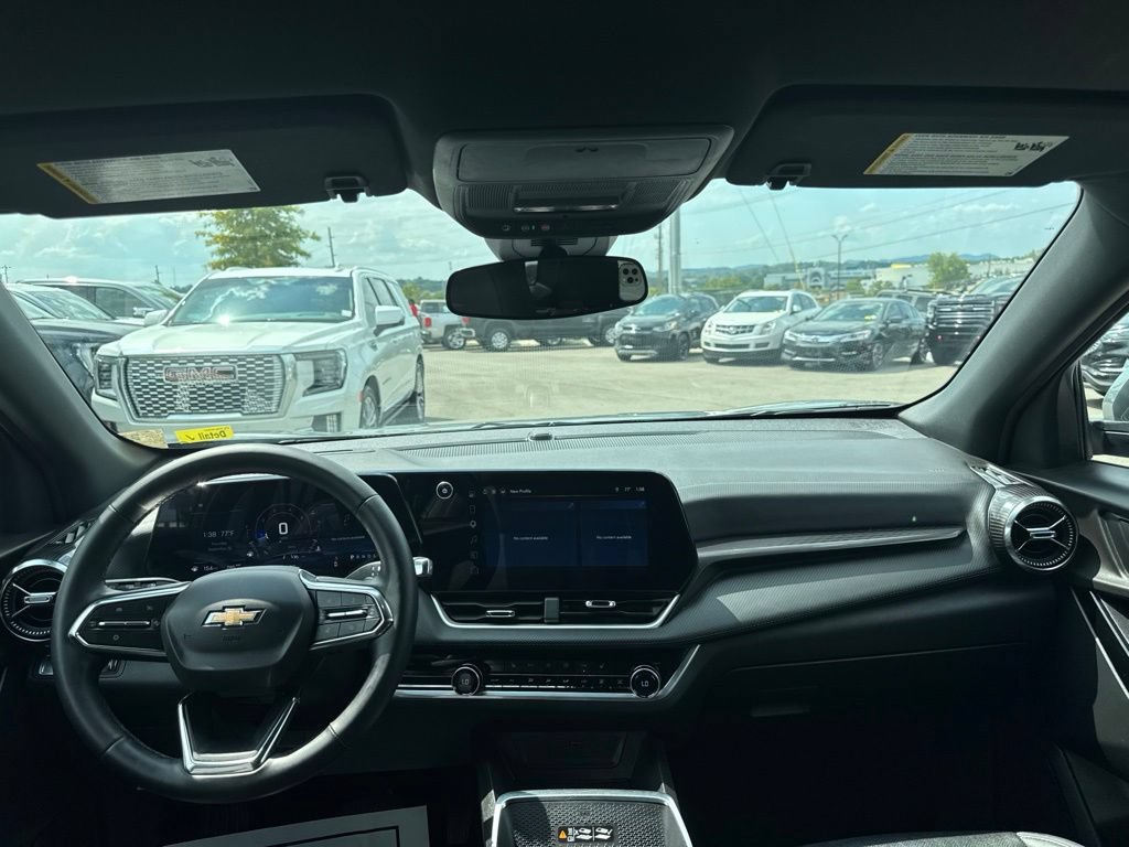 Used 2026 Chevrolet Equinox LT w/ Convenience Package II AWD/4WD image 17