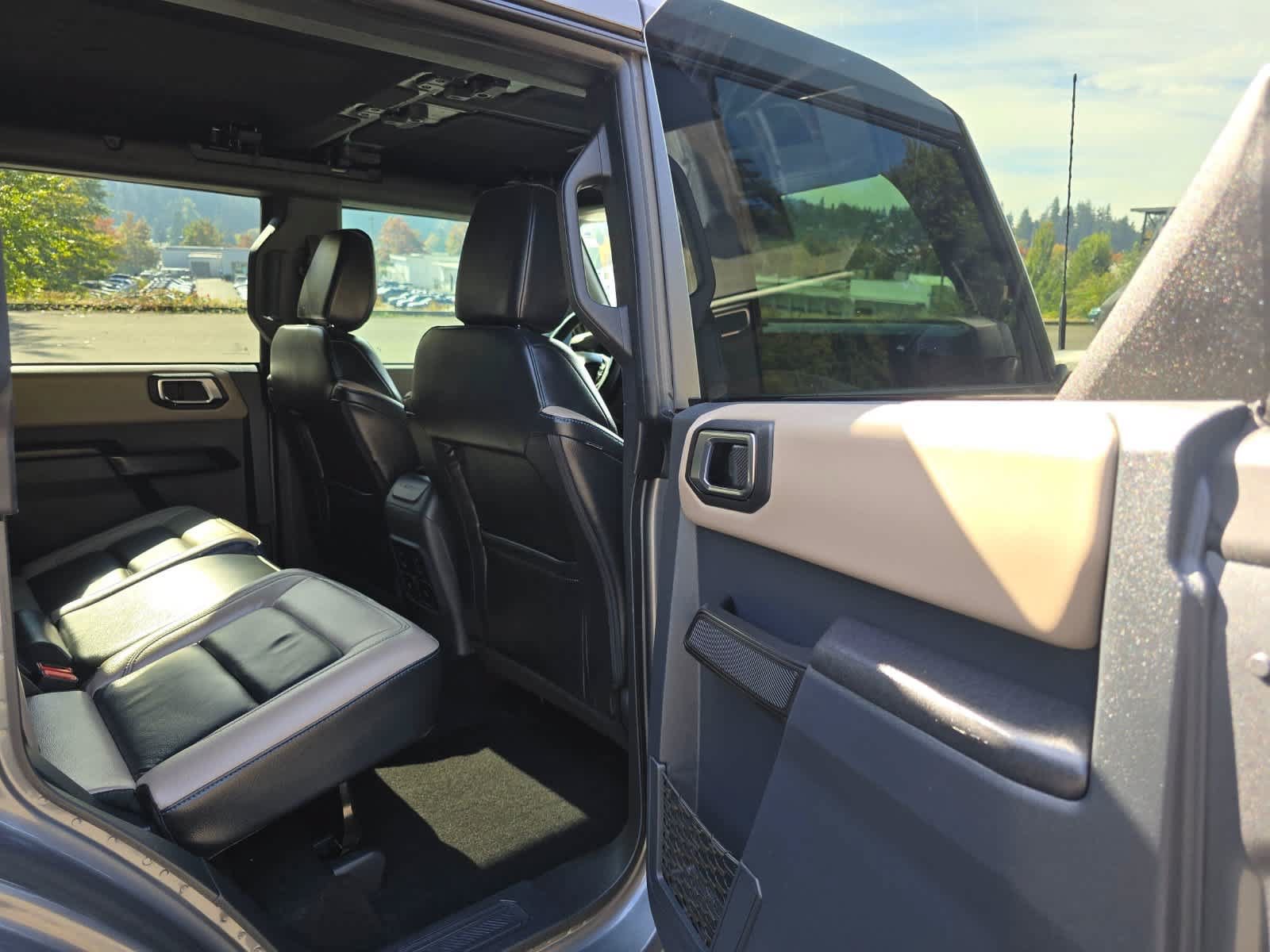 Used 2024 Ford Bronco Wildtrak AWD/4WD image 28