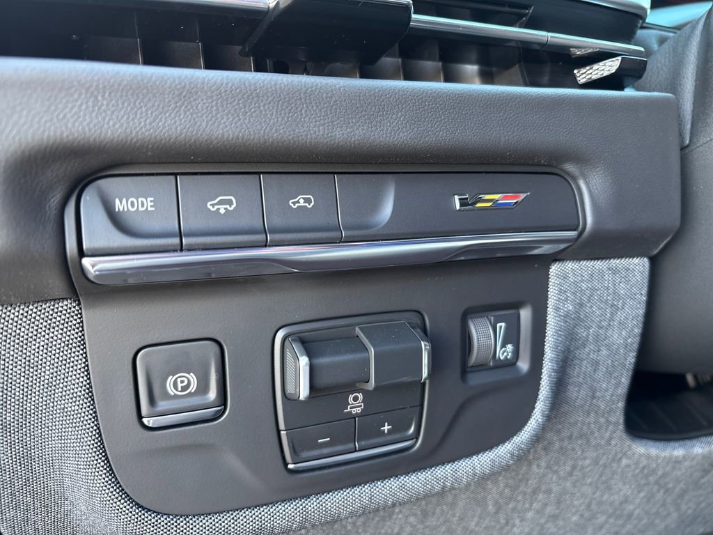 New 2026 Cadillac Escalade V w/ LPO, Floor Liner Package image 24