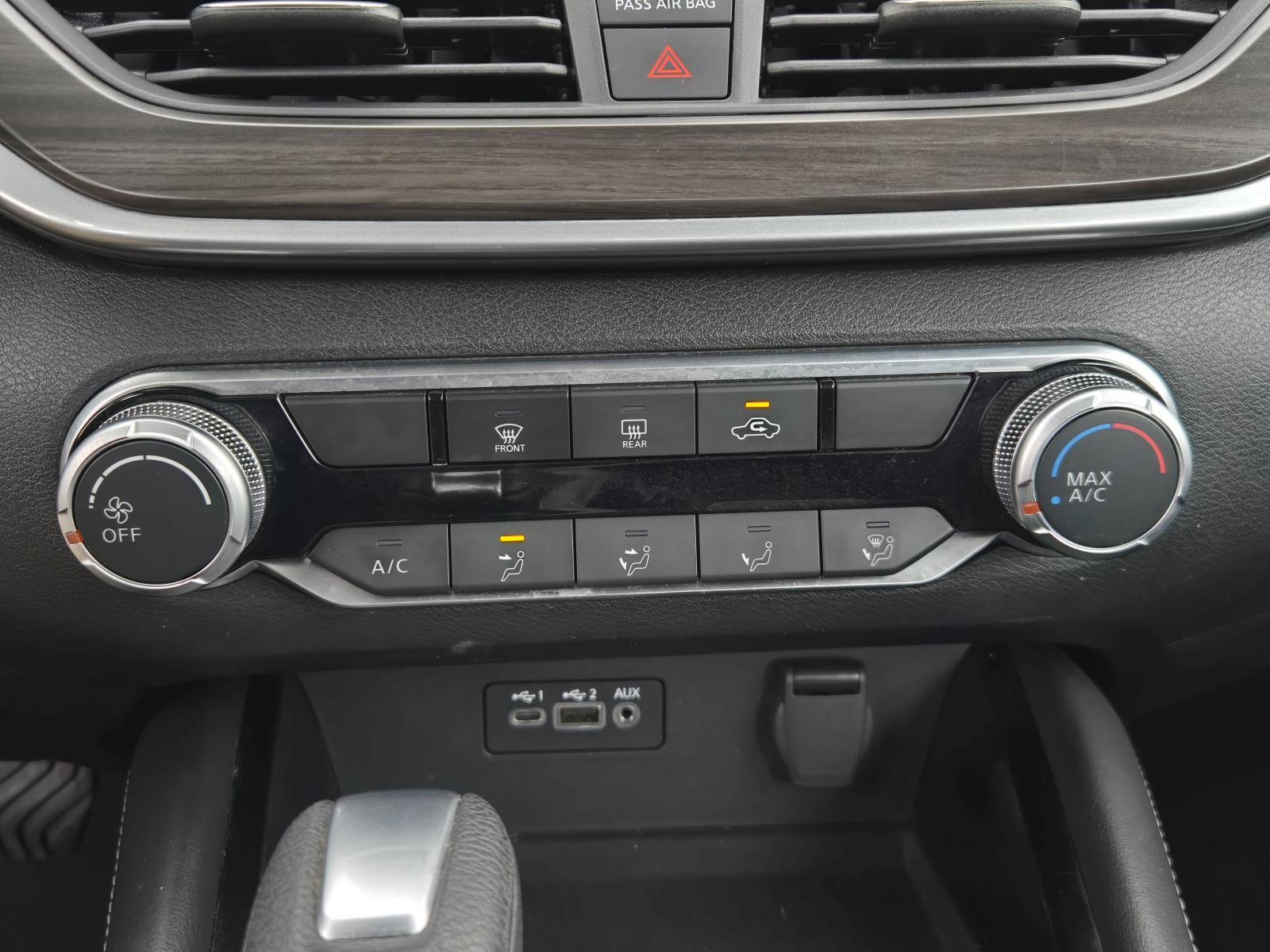 Used 2023 Nissan Altima 2.5 SV FWD image 11