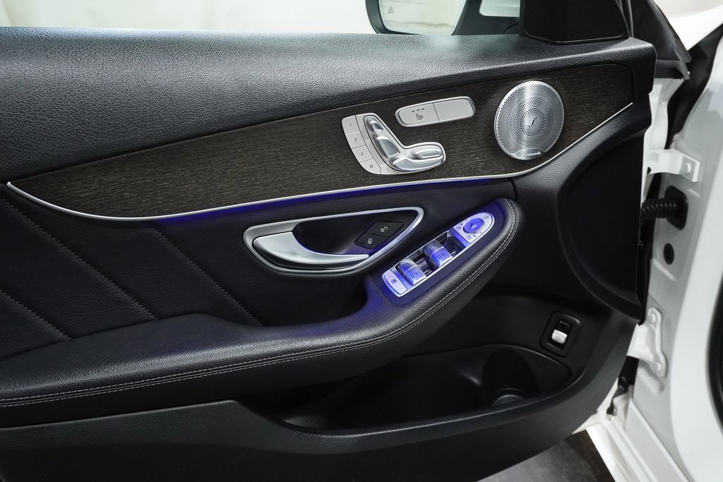 Used 2020 Mercedes-Benz C 300 4MATIC Sedan image 14