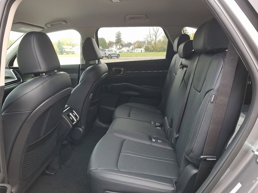 New 2026 Kia Sorento EX image 5