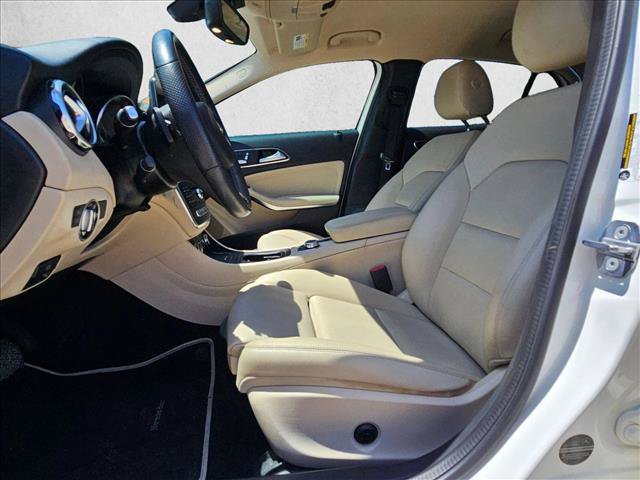 Used 2020 Mercedes-Benz GLA 250 image 14