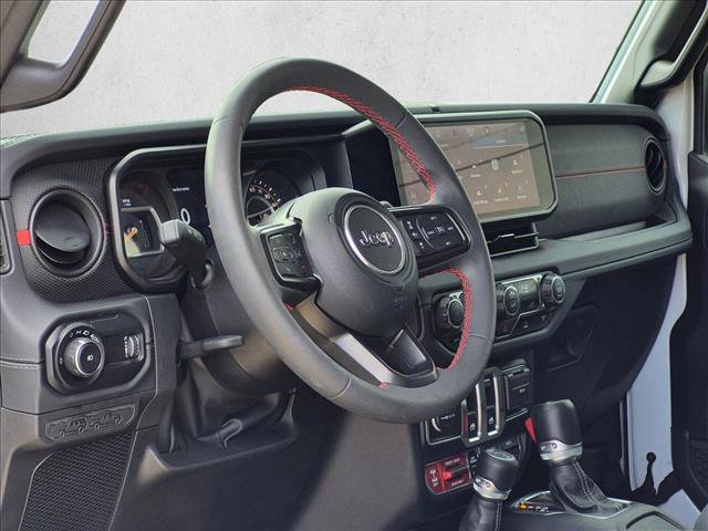 Used 2024 Jeep Wrangler Rubicon AWD/4WD image 7
