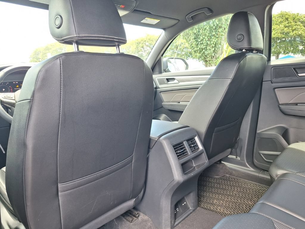 Used 2023 Volkswagen Atlas Cross Sport SE w/ Black Wheel Package FWD image 21