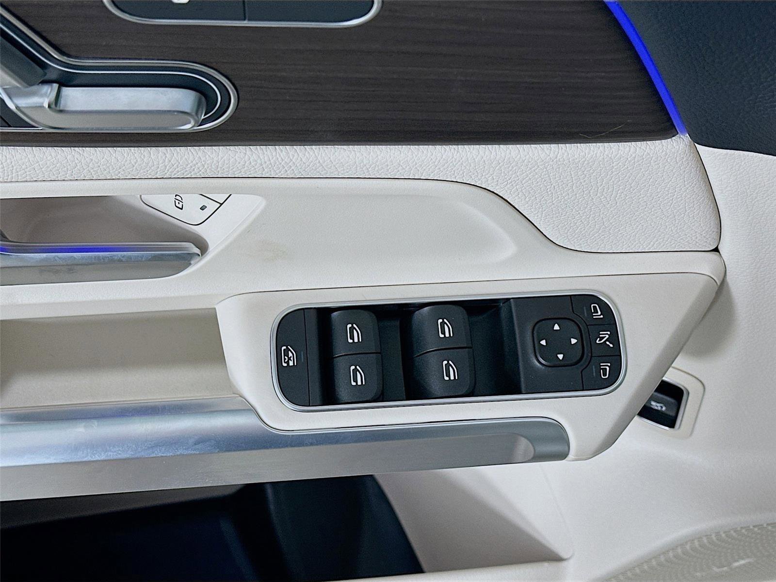 Used 2026 Mercedes-Benz GLB 250 4MATIC image 22