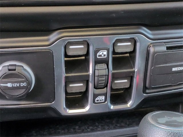 Certified 2022 Jeep Wrangler Unlimited Sahara w/ LED Lighting Group image 15