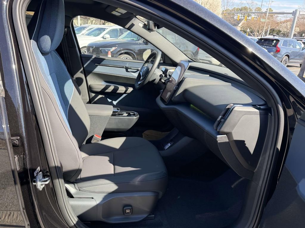 New 2026 Volvo EX30 Ultra w/ Protection Package Premier AWD/4WD image 10