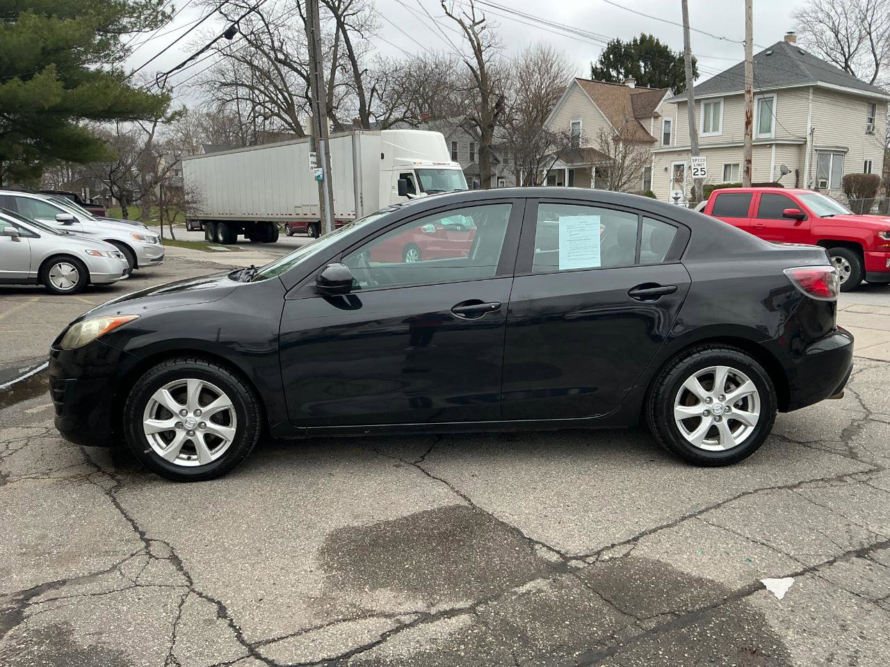 Used 2010 MAZDA MAZDA3 i Touring FWD image 6
