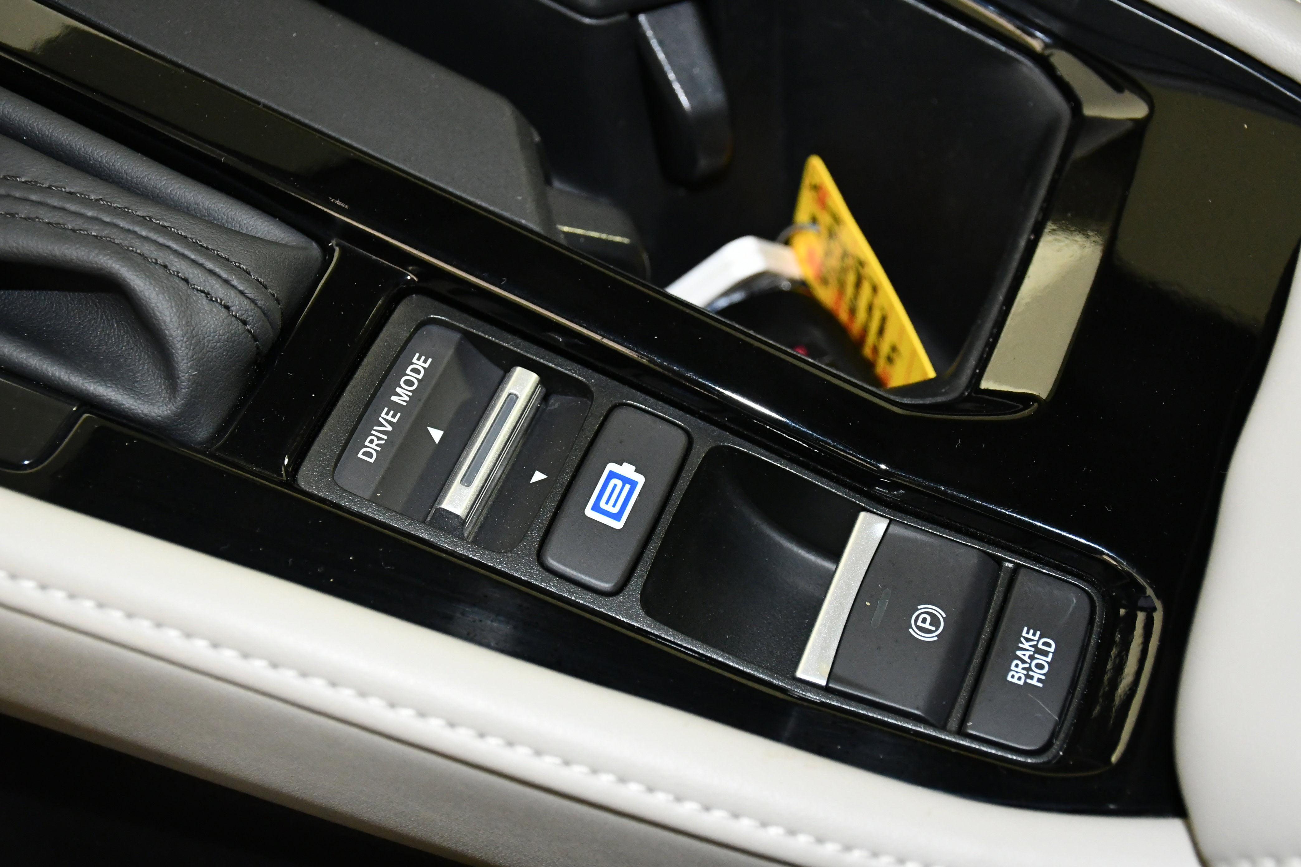 Certified 2024 Honda Accord Touring image 31