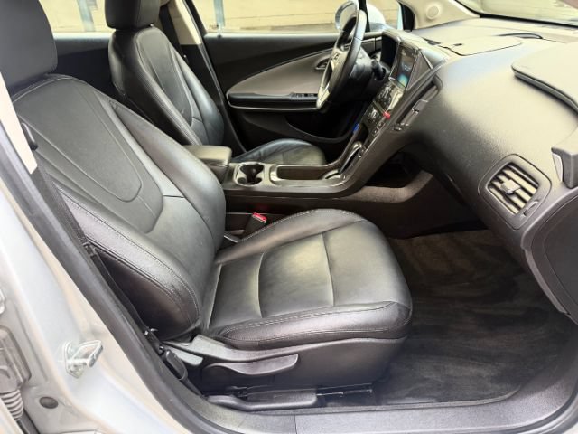 Used 2013 Chevrolet Volt Premium w/ Premium Trim Package FWD image 16