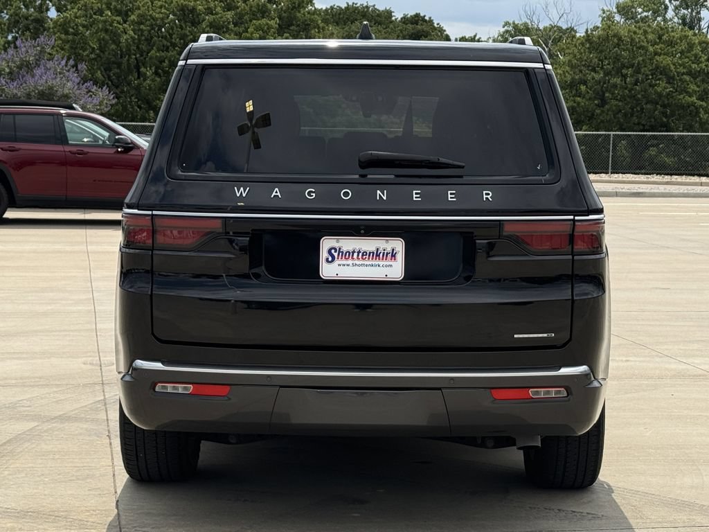 Used 2022 Jeep Wagoneer Series I w/ Premium Group I RWD image 5
