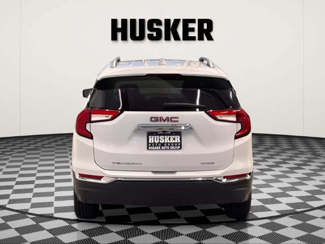 Certified 2024 GMC Terrain SLT AWD/4WD image 8