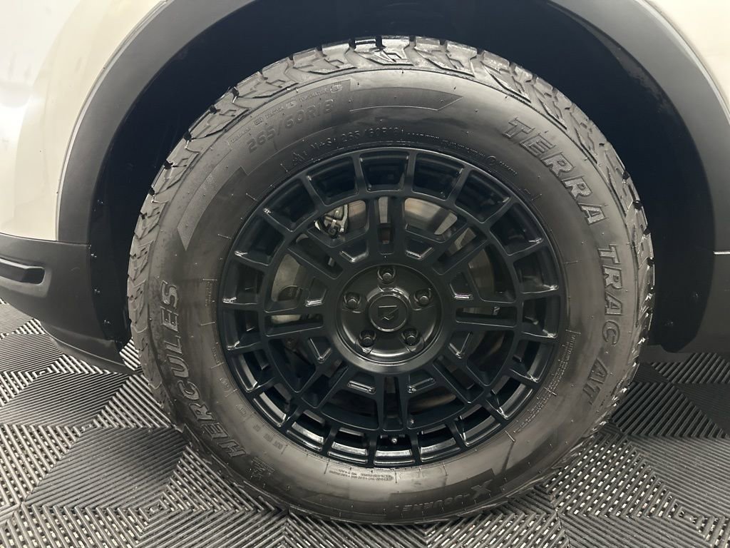 Used 2018 Ford Explorer Sport w/ Equipment Group 401A image 43
