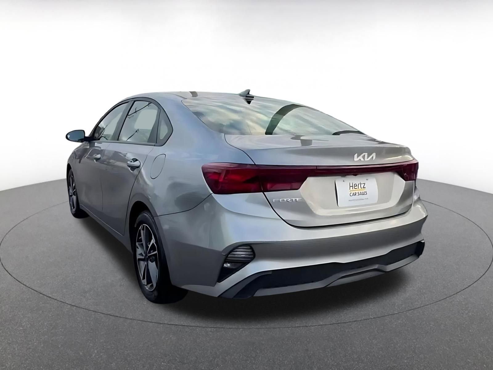 Used 2024 Kia Forte LXS image 11