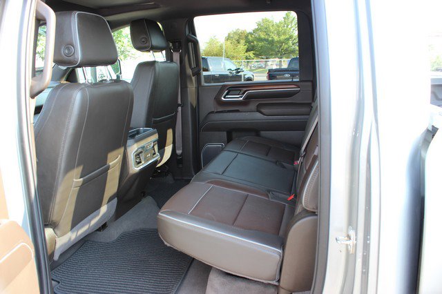 Used 2024 GMC Sierra 3500 Denali image 7