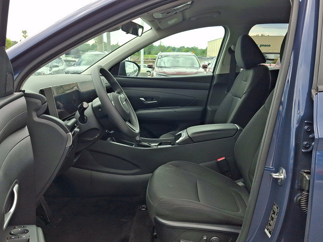 Used 2025 Hyundai Tucson SEL AWD/4WD image 13