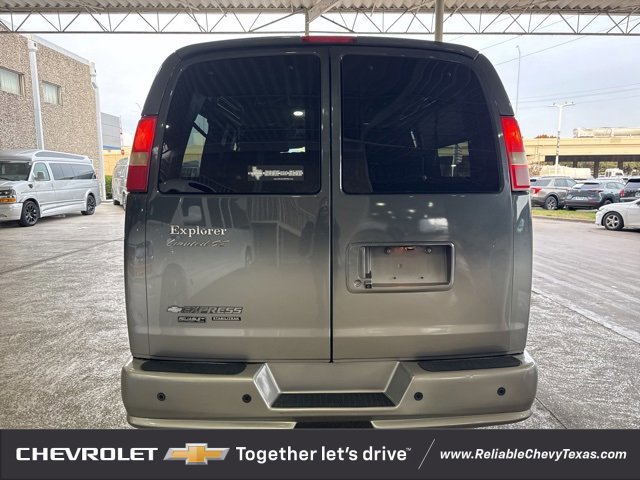 Used 2014 Chevrolet Express 1500 image 7
