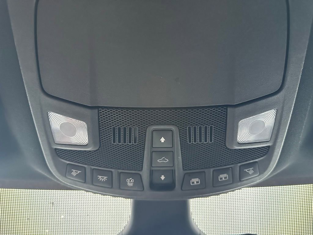 Used 2024 Ford Edge ST-Line image 29