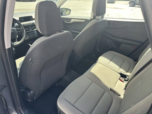 Used 2022 Ford Escape S image 18