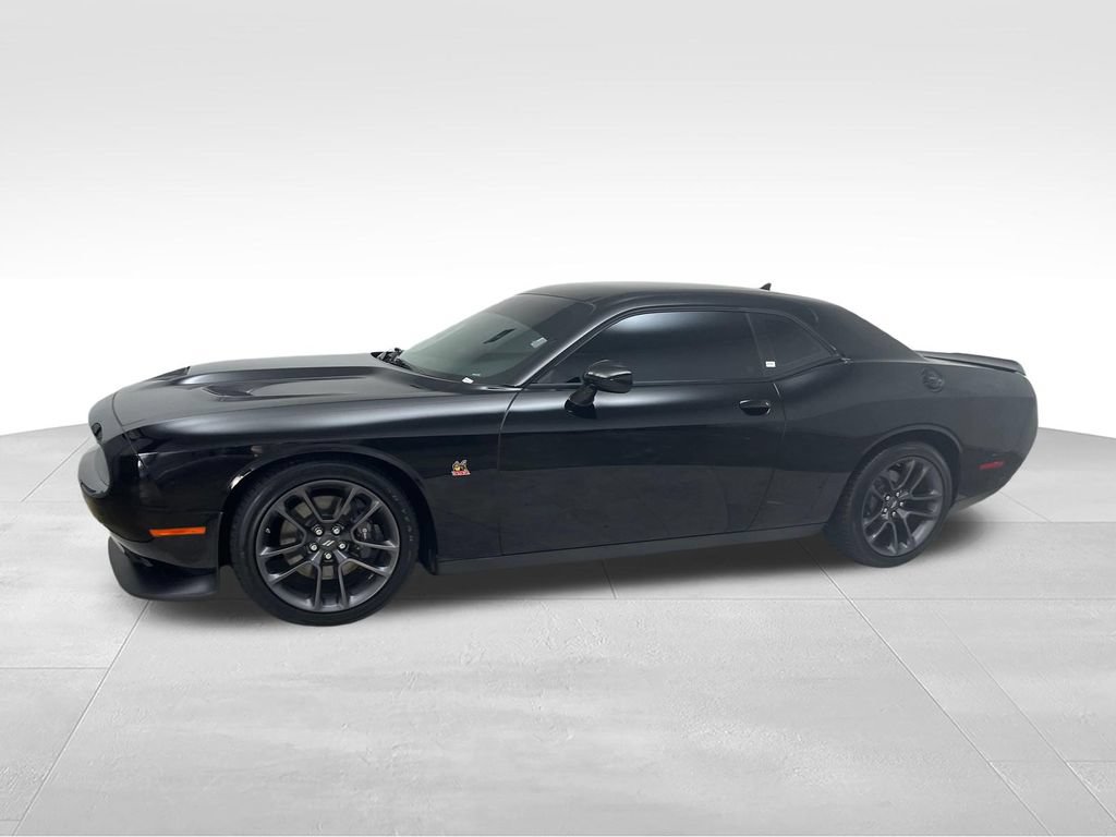 Used 2023 Dodge Challenger R/T Scat Pack RWD image 2