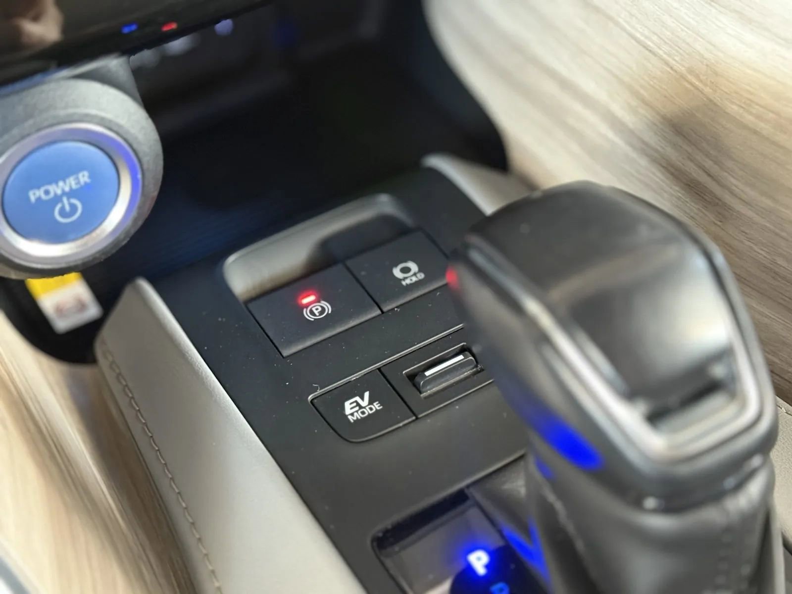 Used 2021 Toyota Venza Limited w/ Advanced Technology Package image 34