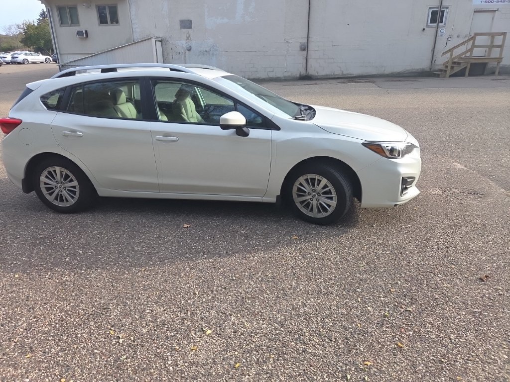 Used 2018 Subaru Impreza 2.0i Premium AWD/4WD image 19