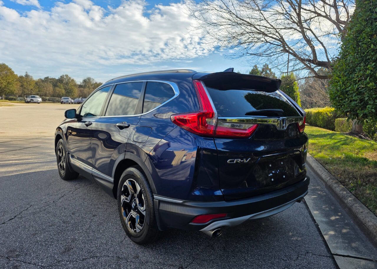 Used 2017 Honda CR-V Touring image 3