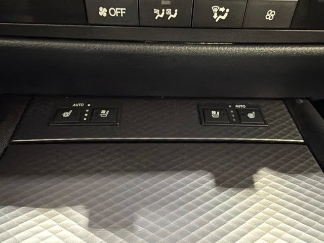 Used 2020 Lexus GS 350 F Sport w/ Preferred Accessory Package AWD/4WD image 37