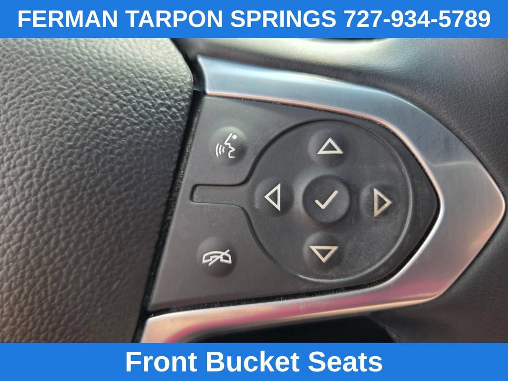 Used 2023 Chevrolet Traverse RS FWD image 33
