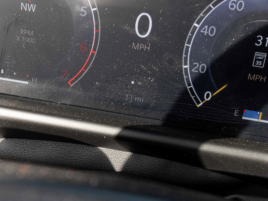 New 2025 Jeep Wagoneer Series III image 18