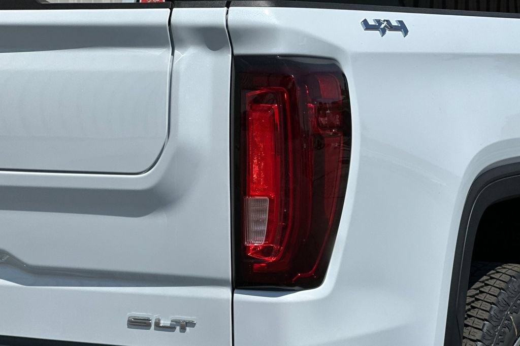 New 2026 GMC Sierra 1500 SLT w/ SLT Premium Package AWD/4WD image 26